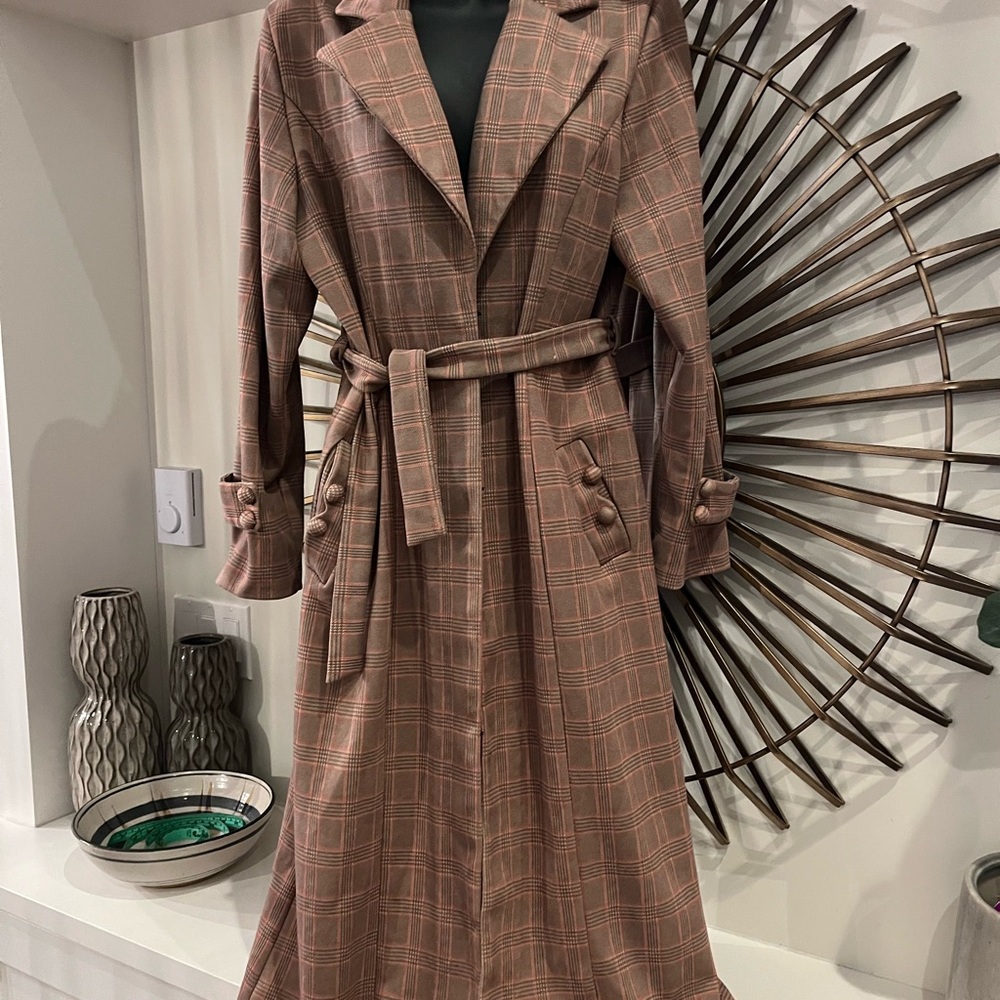 Women’s Plaid Belted Trench Coat